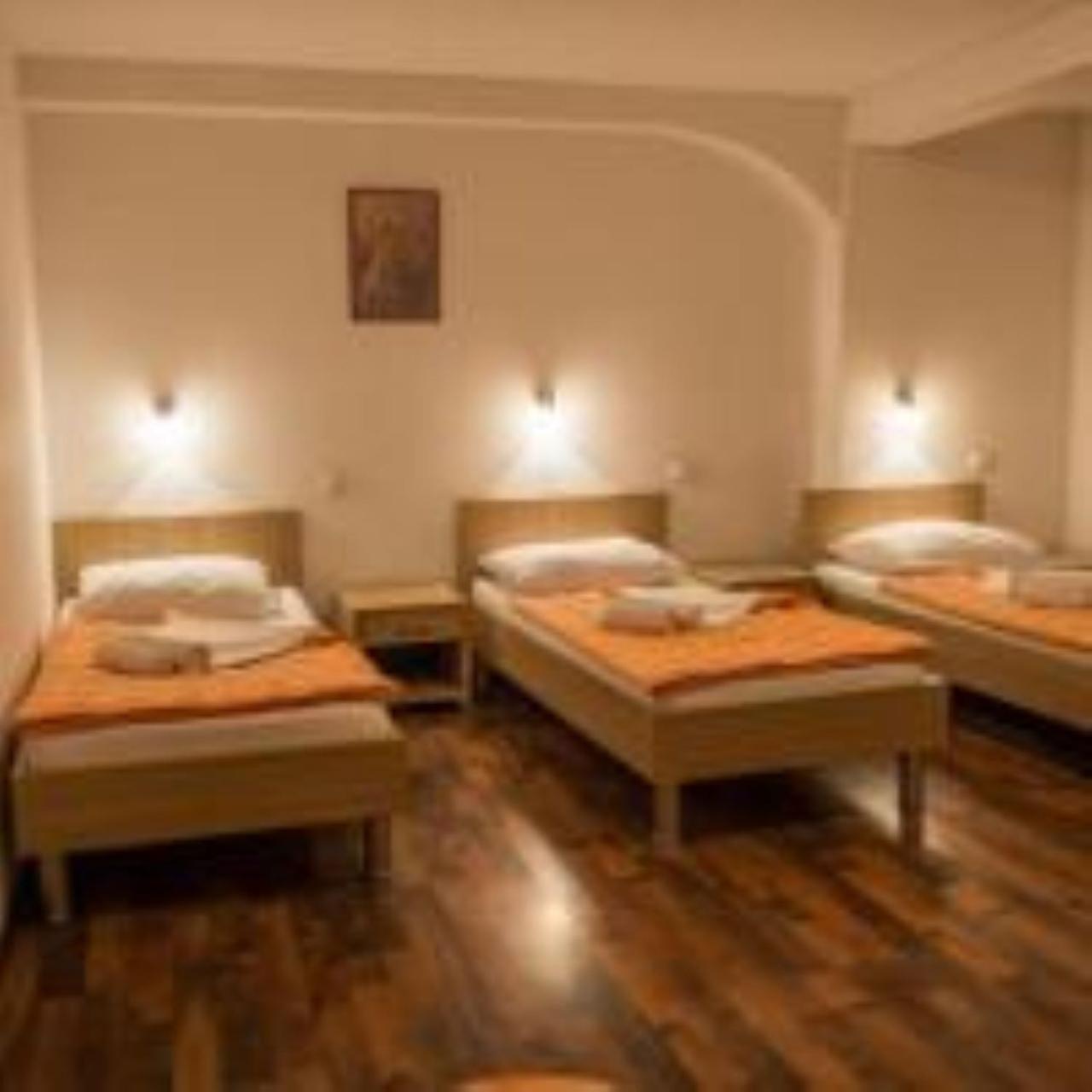 Međugorje Hotel Holy מראה חיצוני תמונה
