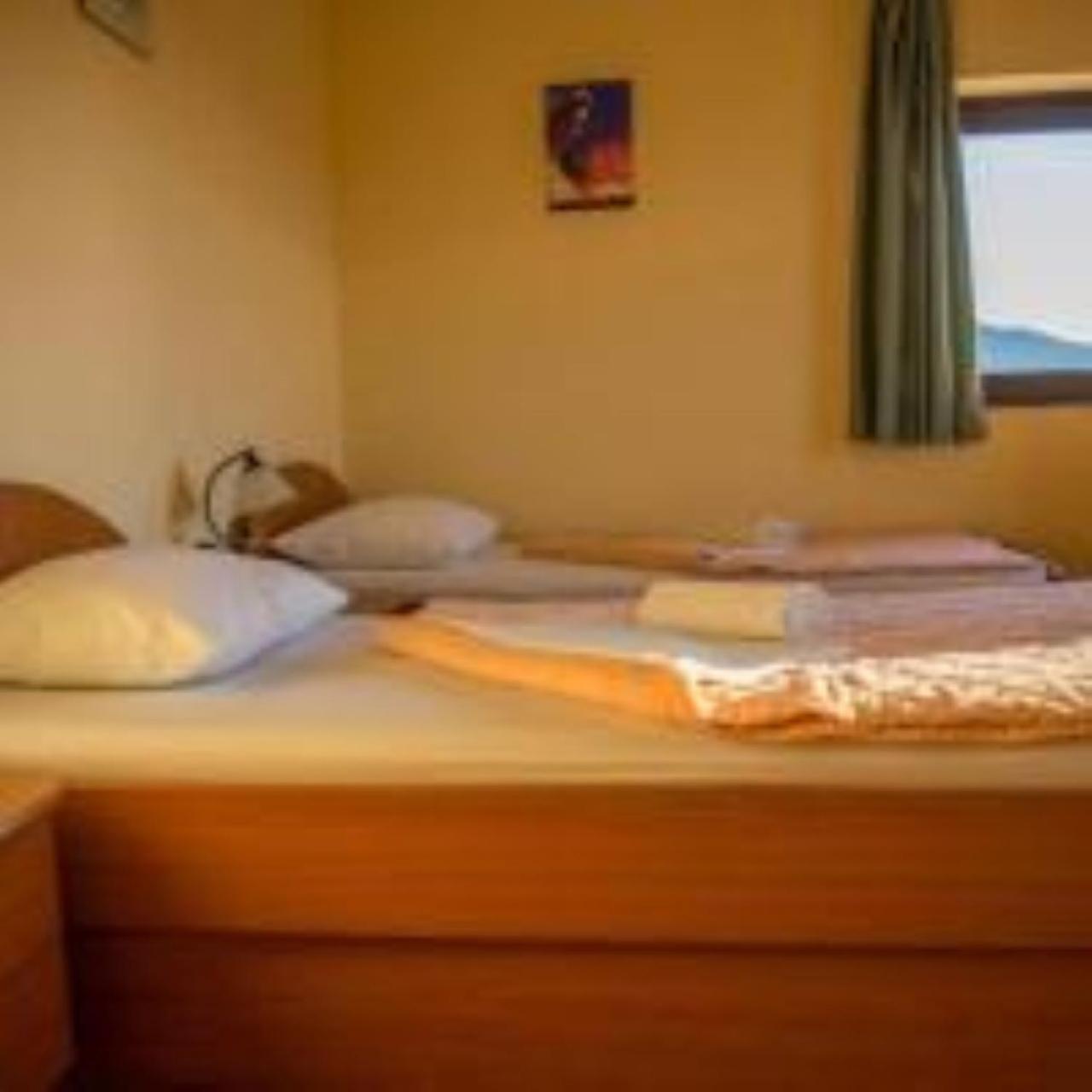 Međugorje Hotel Holy מראה חיצוני תמונה